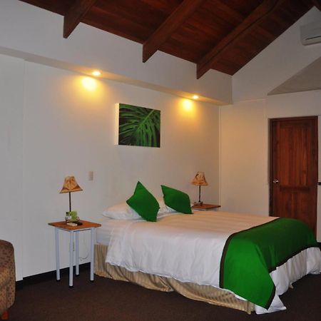 Legacy Boutique Hotel Quesada  الغرفة الصورة
