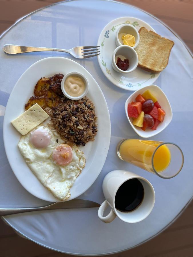 Legacy Boutique Hotel Quesada  المظهر الخارجي الصورة